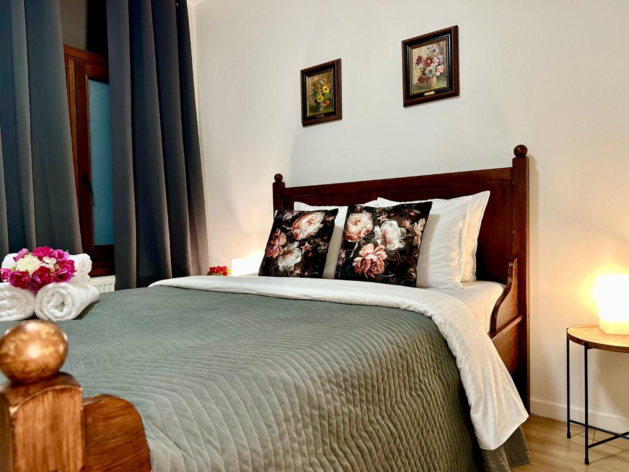 אנטוורפן Luxury Suites Centrum By Rikas Hotels מראה חיצוני תמונה