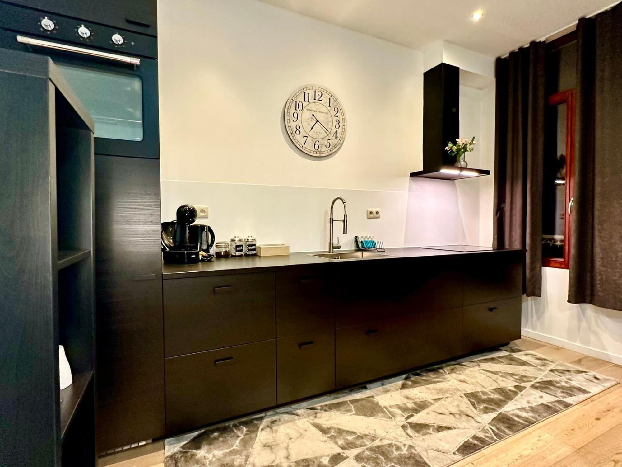 אנטוורפן Luxury Suites Centrum By Rikas Hotels מראה חיצוני תמונה