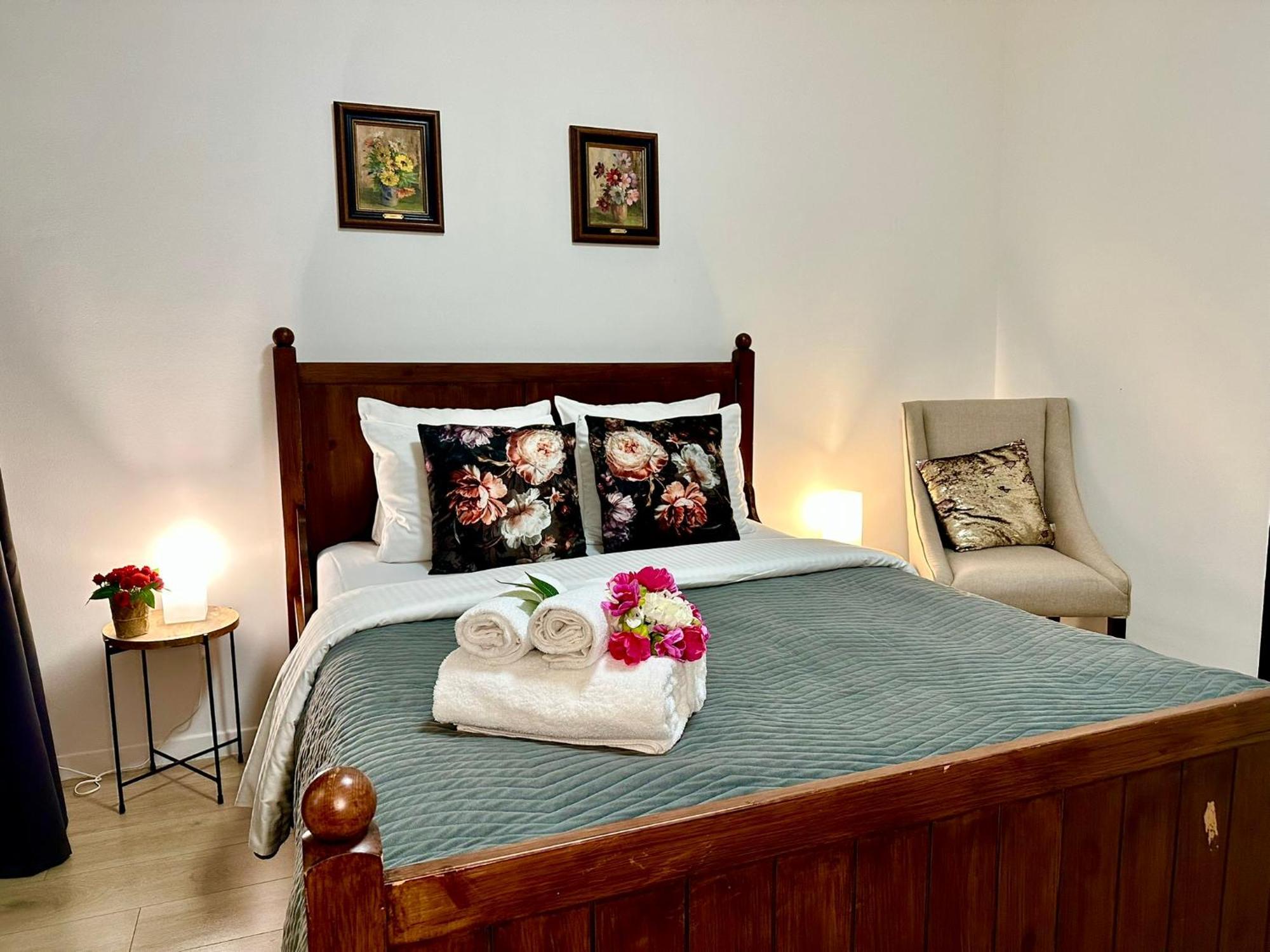 אנטוורפן Luxury Suites Centrum By Rikas Hotels מראה חיצוני תמונה