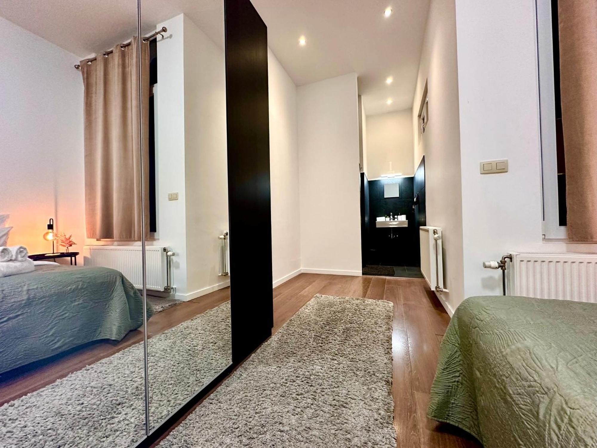 אנטוורפן Luxury Suites Centrum By Rikas Hotels מראה חיצוני תמונה