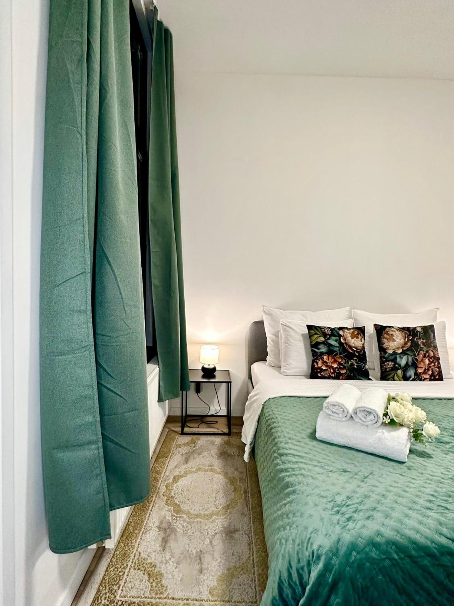 אנטוורפן Luxury Suites Centrum By Rikas Hotels מראה חיצוני תמונה